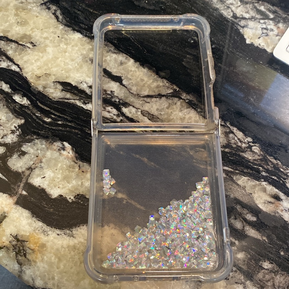 Motorola Razor plus 2024 case - Picture 3 of 4